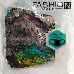 Sequined Reversible Face Mask with Adj Ear Loops.